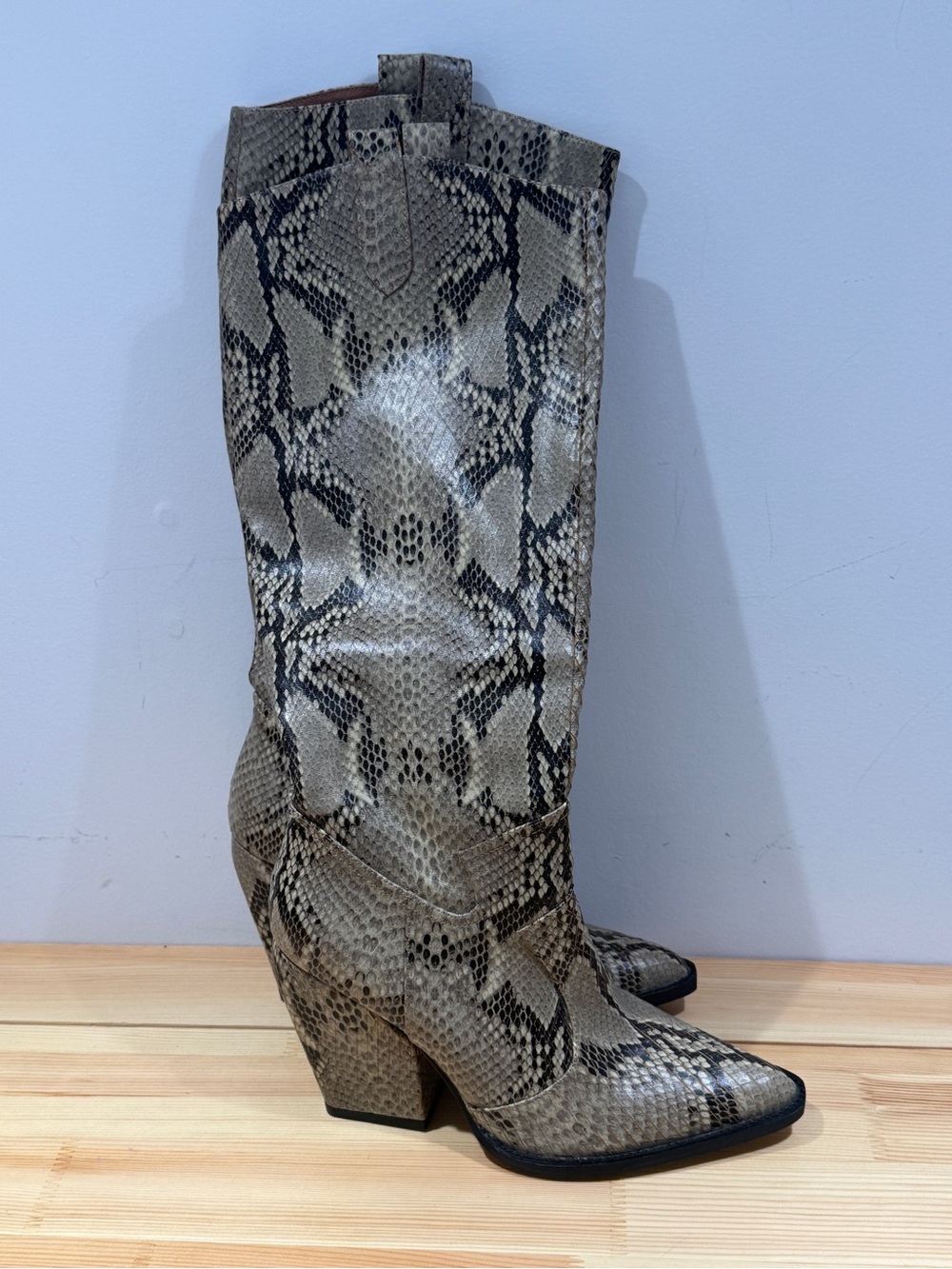 Alias Mae Westerly Knee High Boots Python Snake Leather Size EU 38 US 7.5-8 NWOB - Picture 15 of 15